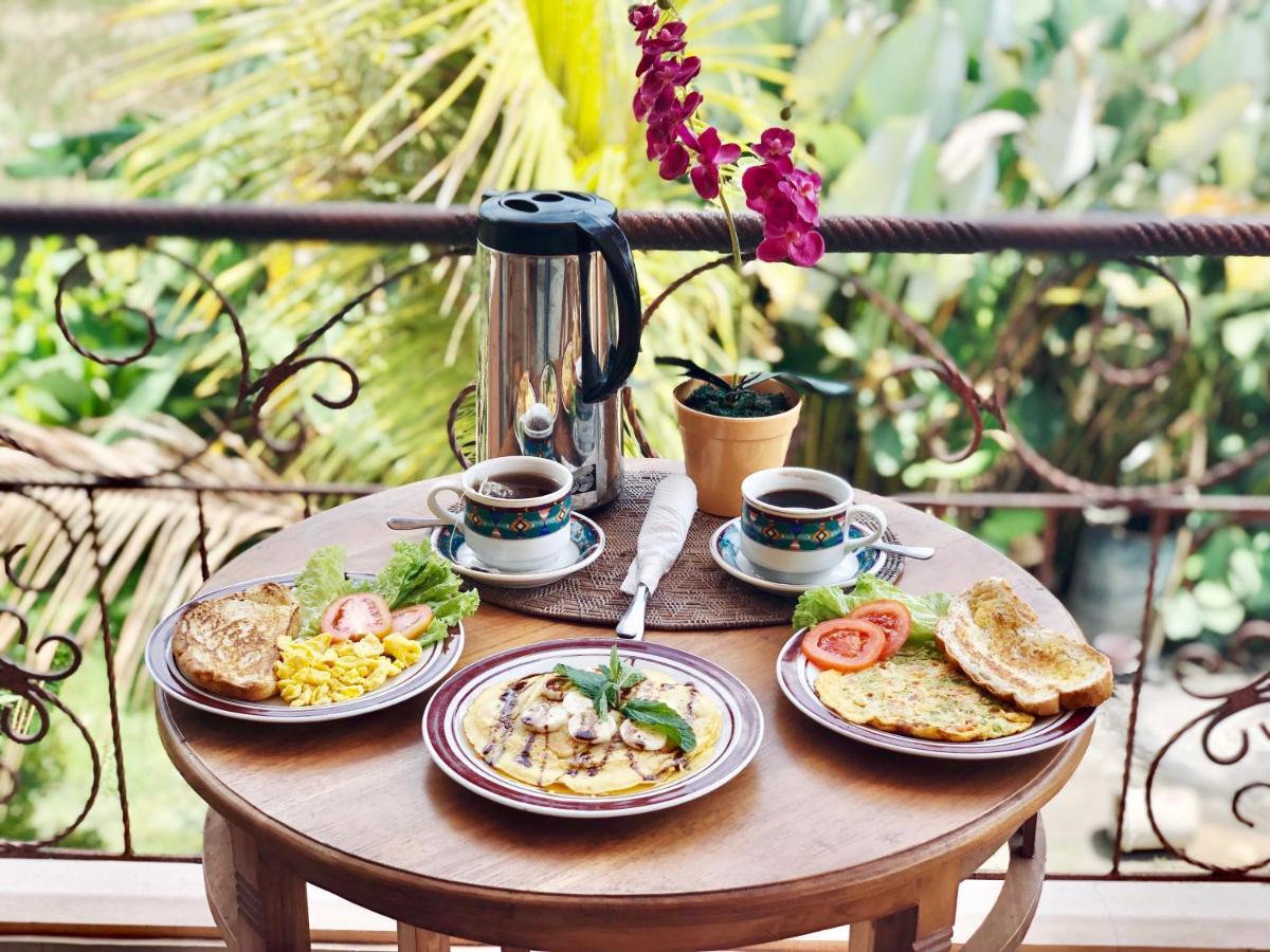 Gusti Rai House Hotel Ubud  Exterior photo